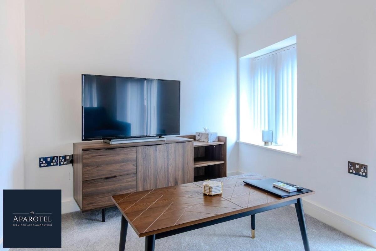 Aparotel Serviced Apartments - Stonehenge, Amesbury Town Centre Habitación foto